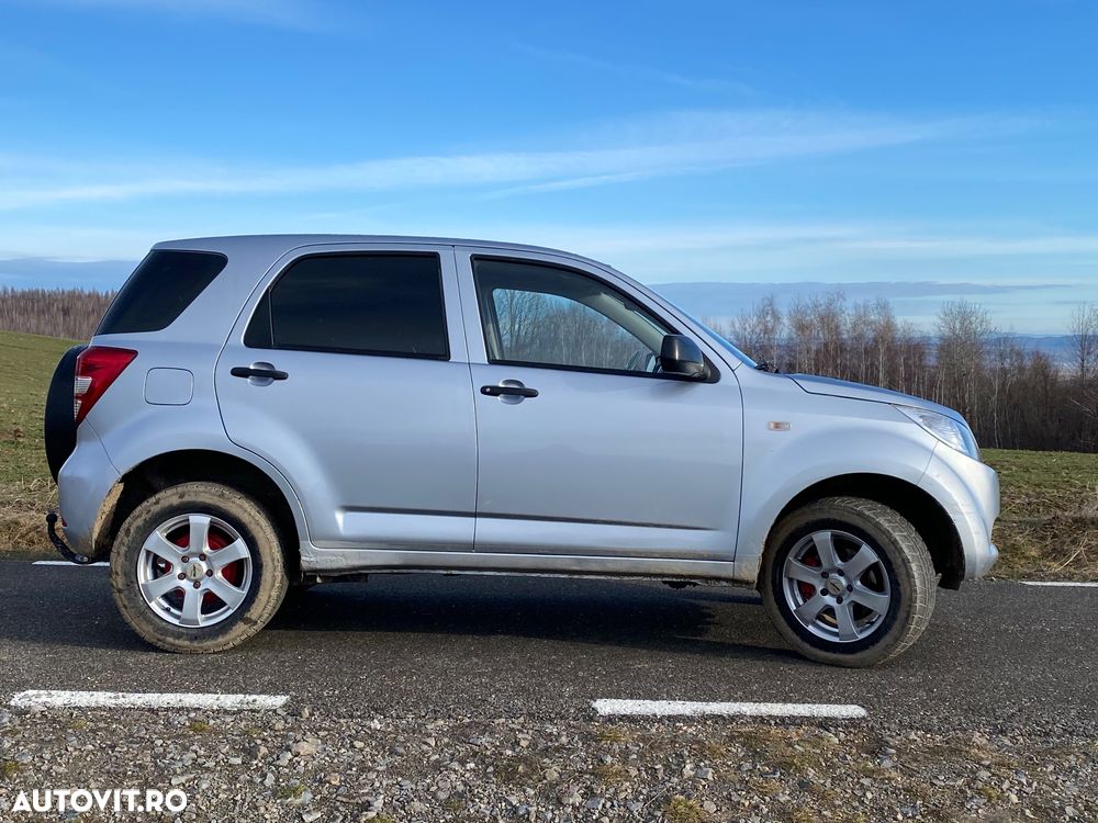 Daihatsu Terios Standard - 2