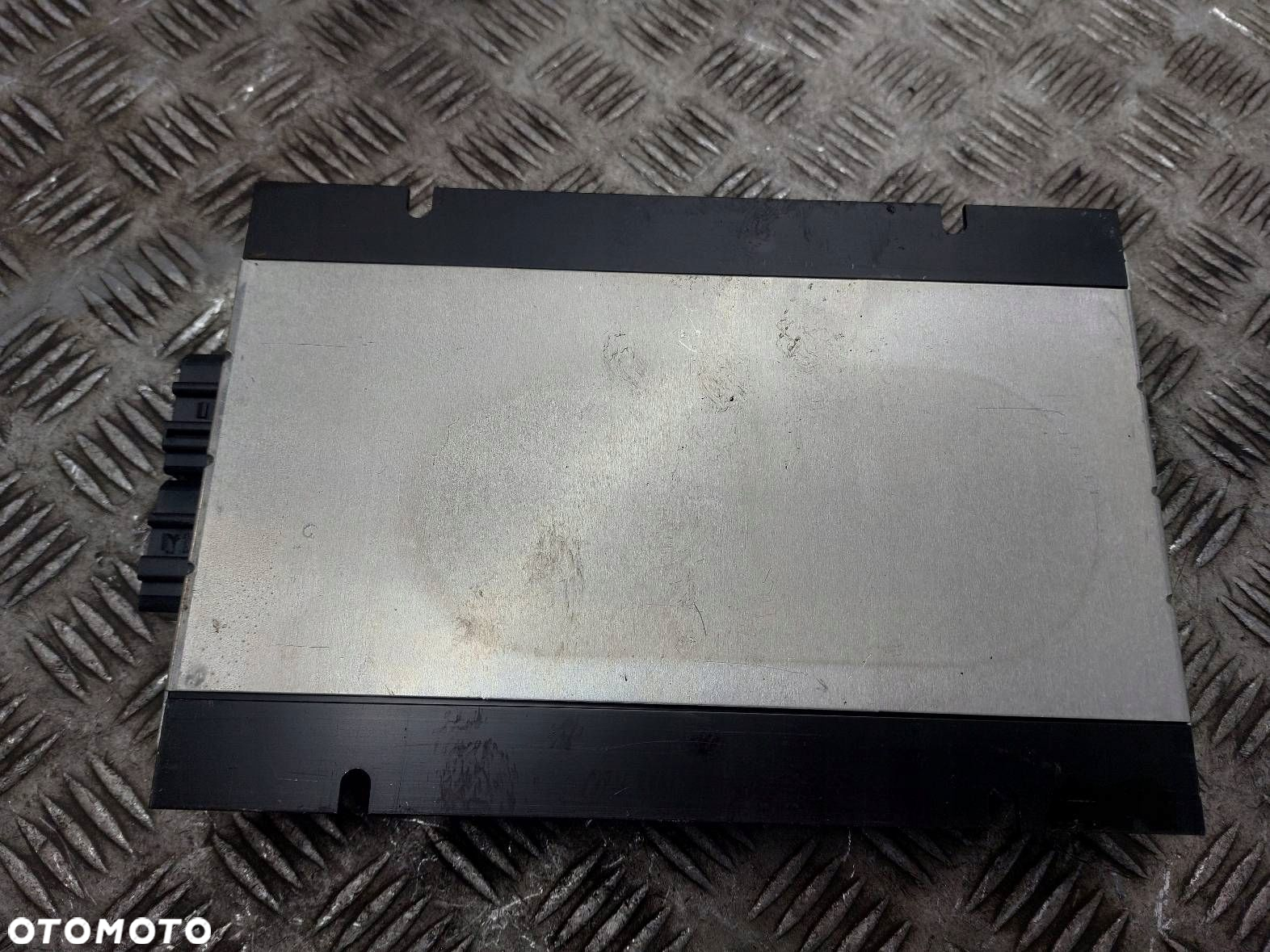 WZMACNIACZ AUDIO VOLKSWAGEN TOUAREG I 7L 7L6035456 - 4