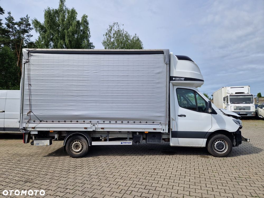 Mercedes-Benz Sprinter 317 - 1