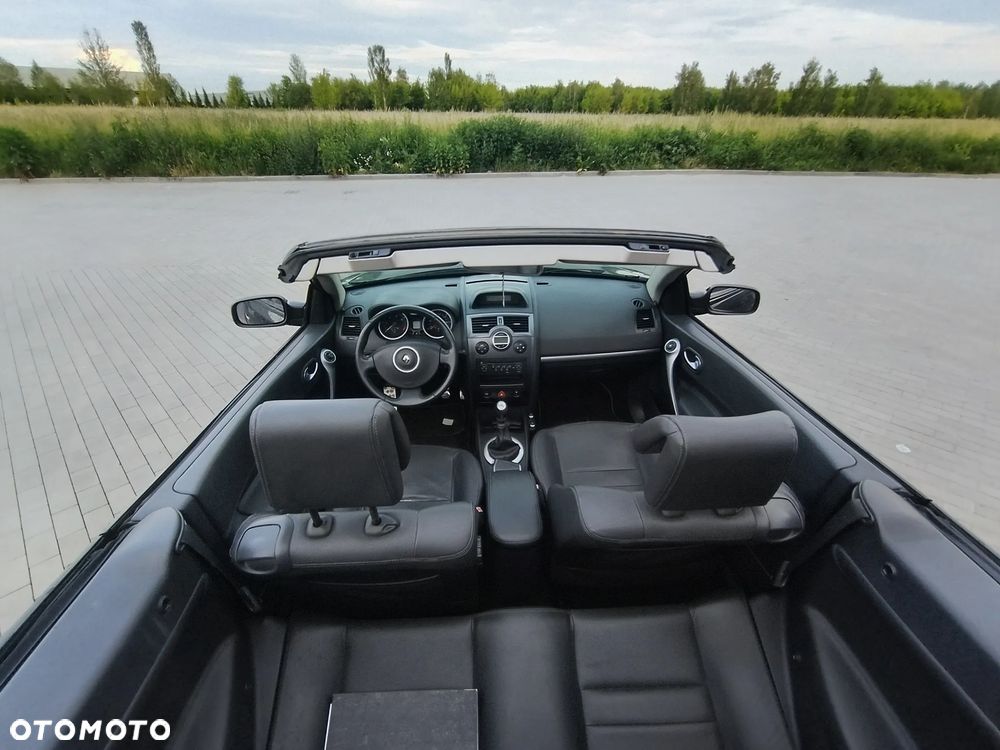 Renault Megane 1.9 dCi FAP Limited - 12
