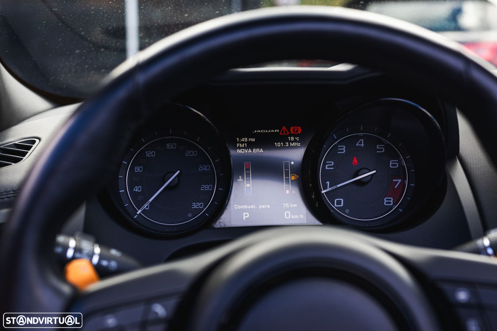 Jaguar F-Type V8 Cabriolet S - 12