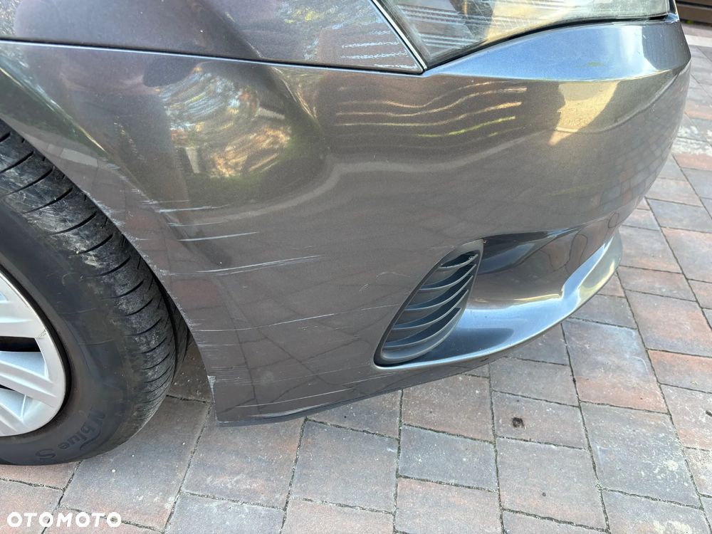 Toyota Avensis 1.8 Luna - 9