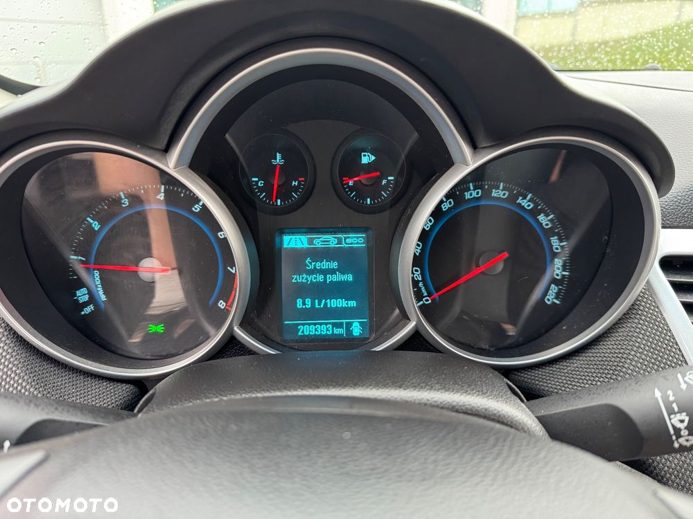 Chevrolet Cruze 1.4 T LT - 9