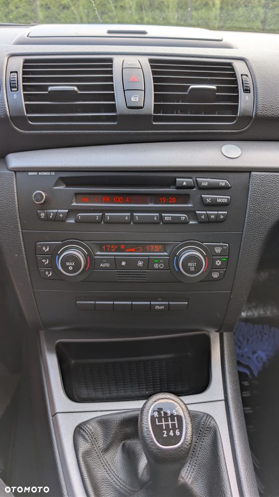 BMW Seria 1 116i - 20