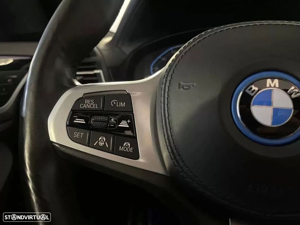 BMW iX3 M Sport Inspiring - 24