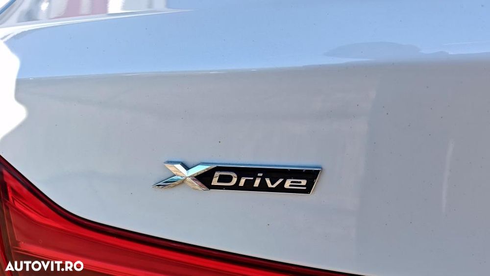 BMW Seria 5 540i xDrive Aut. Luxury Line - 30