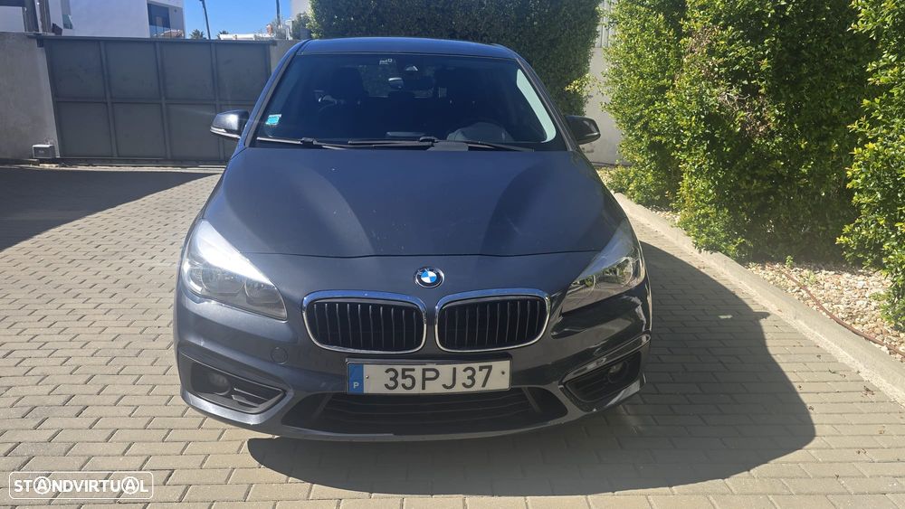 BMW 218 - 1