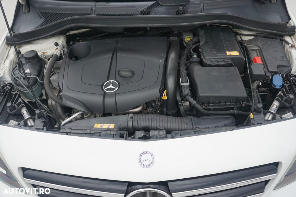 Mercedes-Benz B 220 CDI BlueEfficiency Aut. - 24