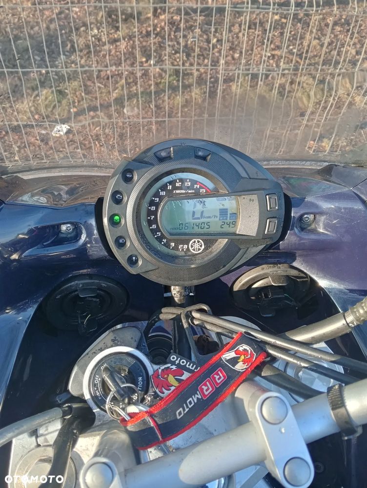 Yamaha FZ6 - 2