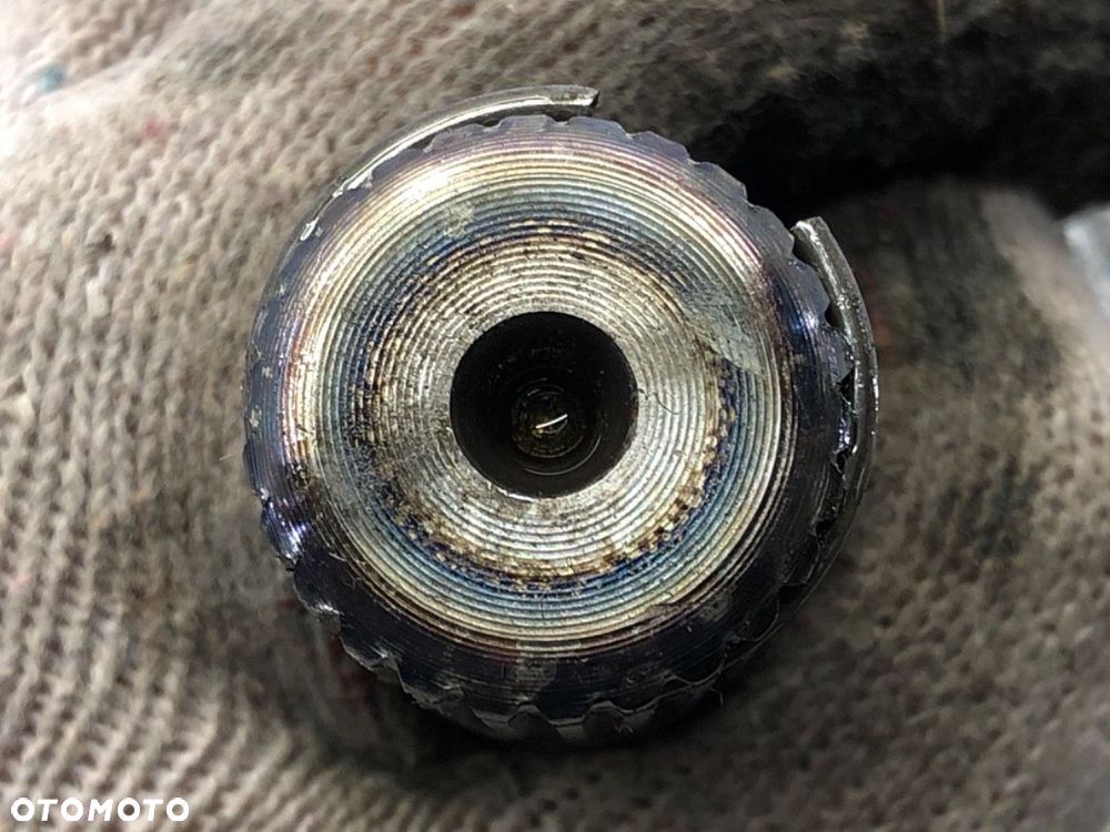 PÓŁOŚ LEWY PRZÓD  NISSAN QASHQAI / QASHQAI +2 I (J10, NJ10, JJ10E) 2006 - 2014 1.6 84 kW [114 - 4