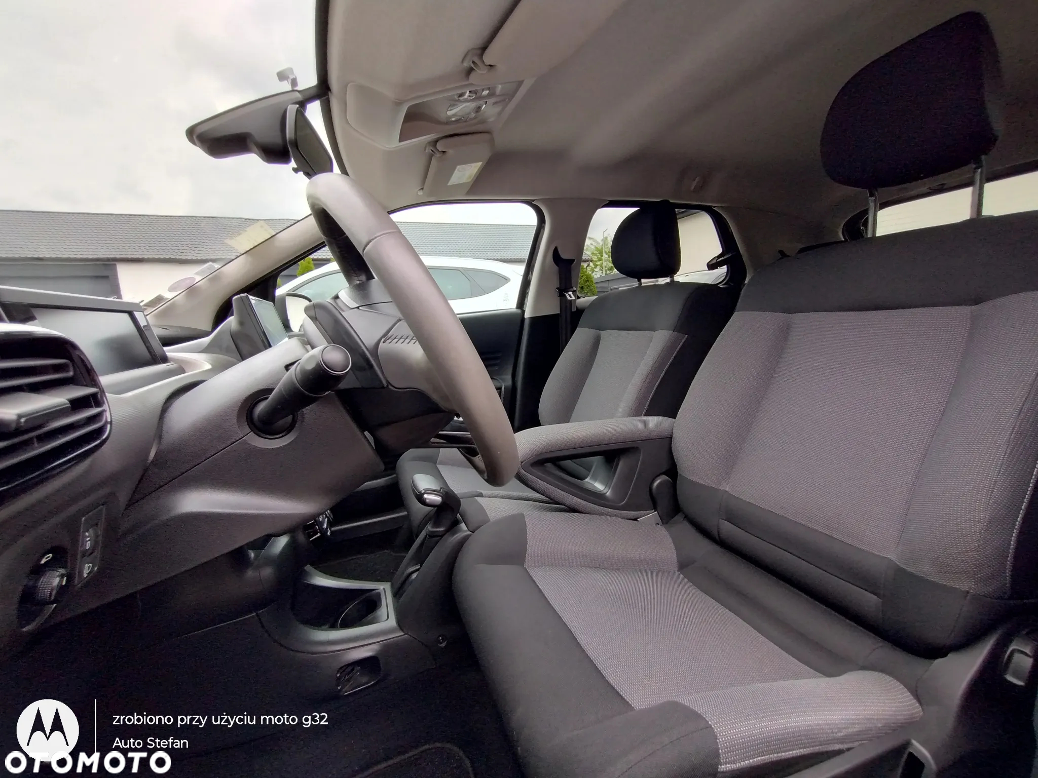 Citroën C4 Cactus 1.2 PureTech Feel Edition S&S ETG - 17