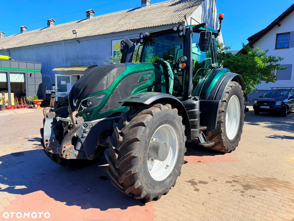 Valtra T214 Versu - 8