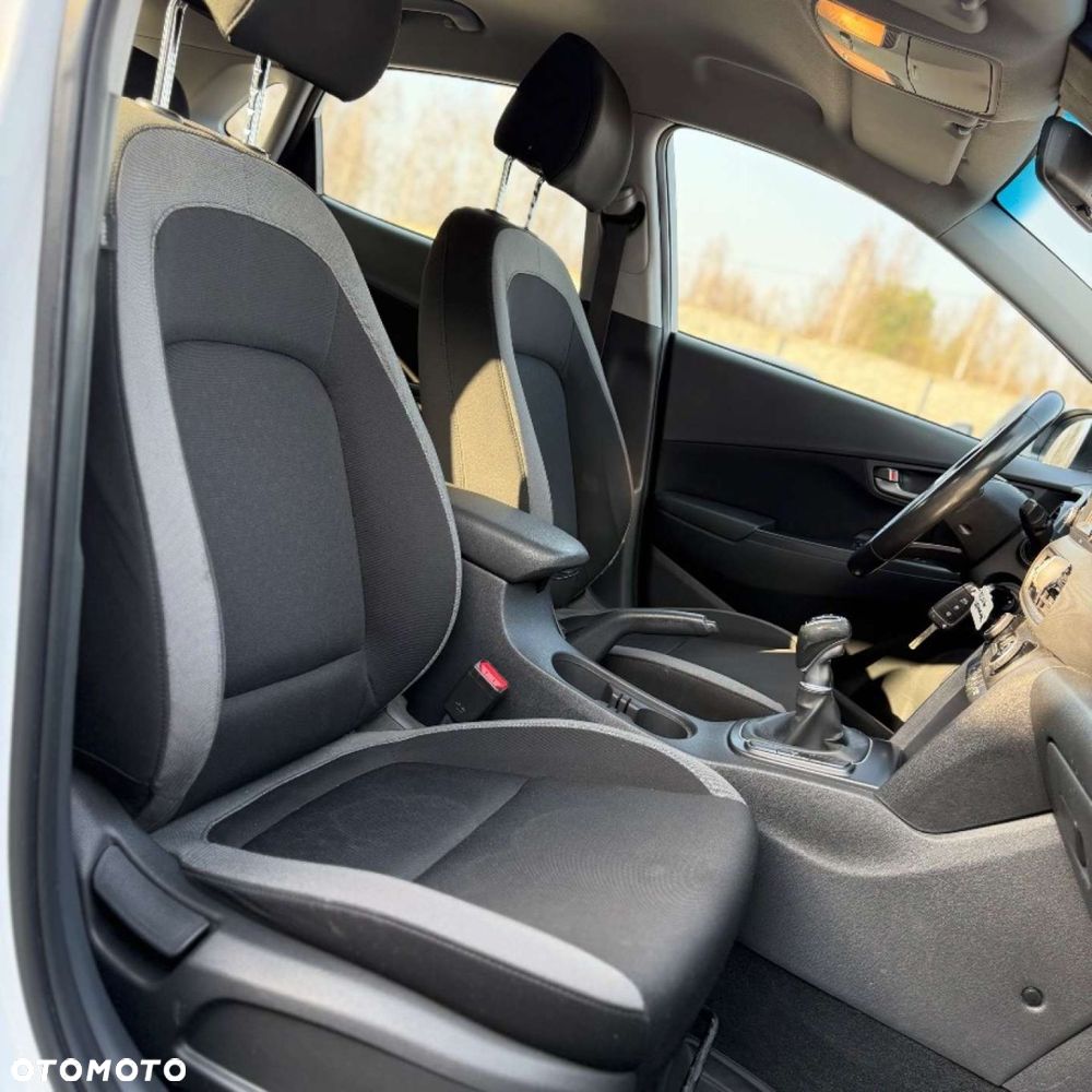 Hyundai Kona - 28