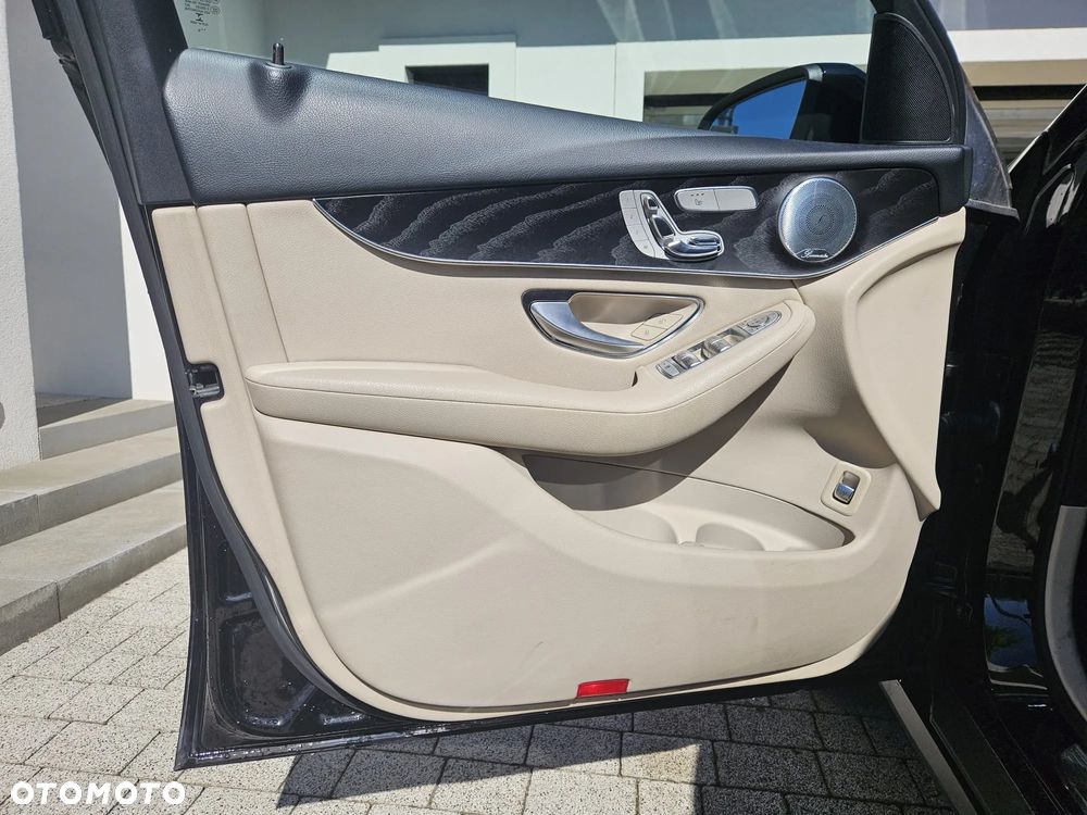 Mercedes-Benz GLC 300 4-Matic - 9