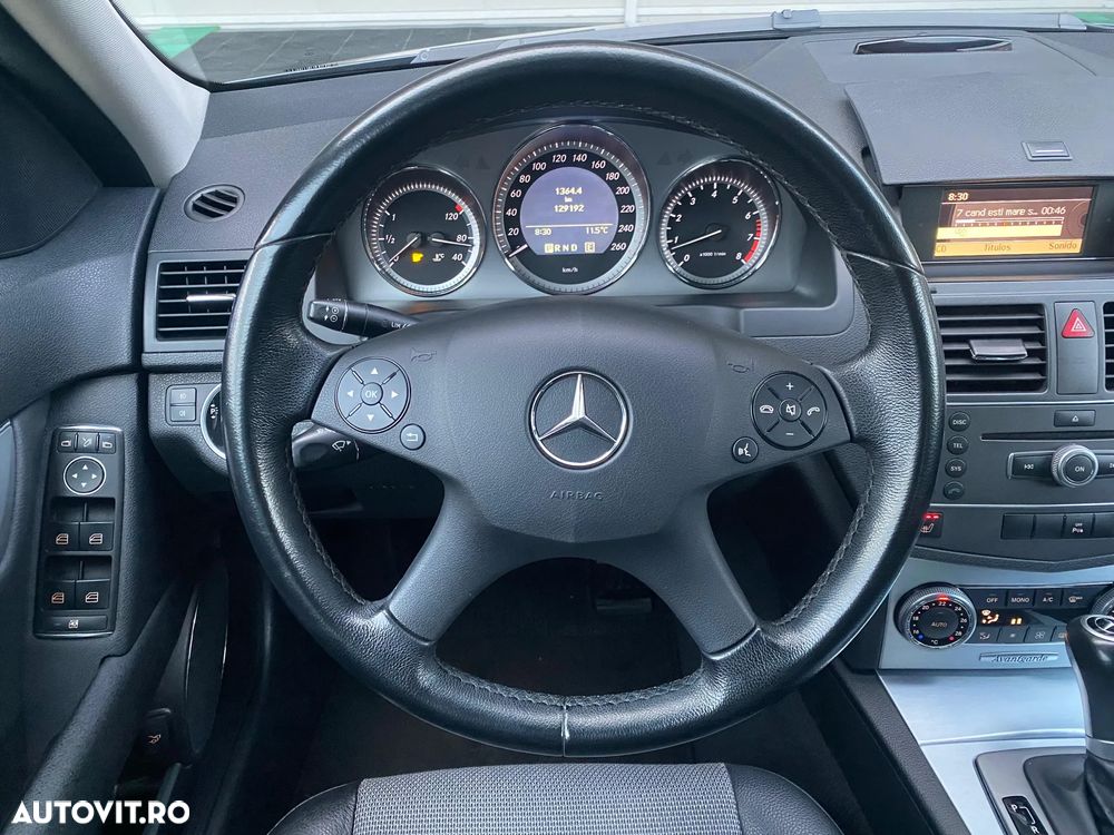 Mercedes-Benz C - 8