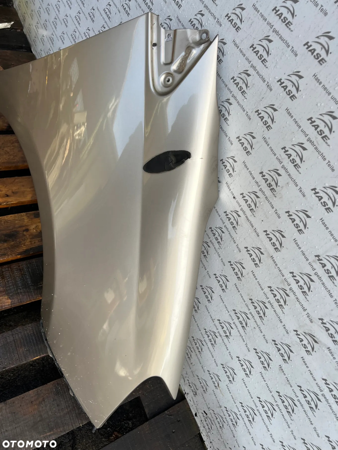 Toyota Sienna II FL błotnik prawy przód przedni - 5