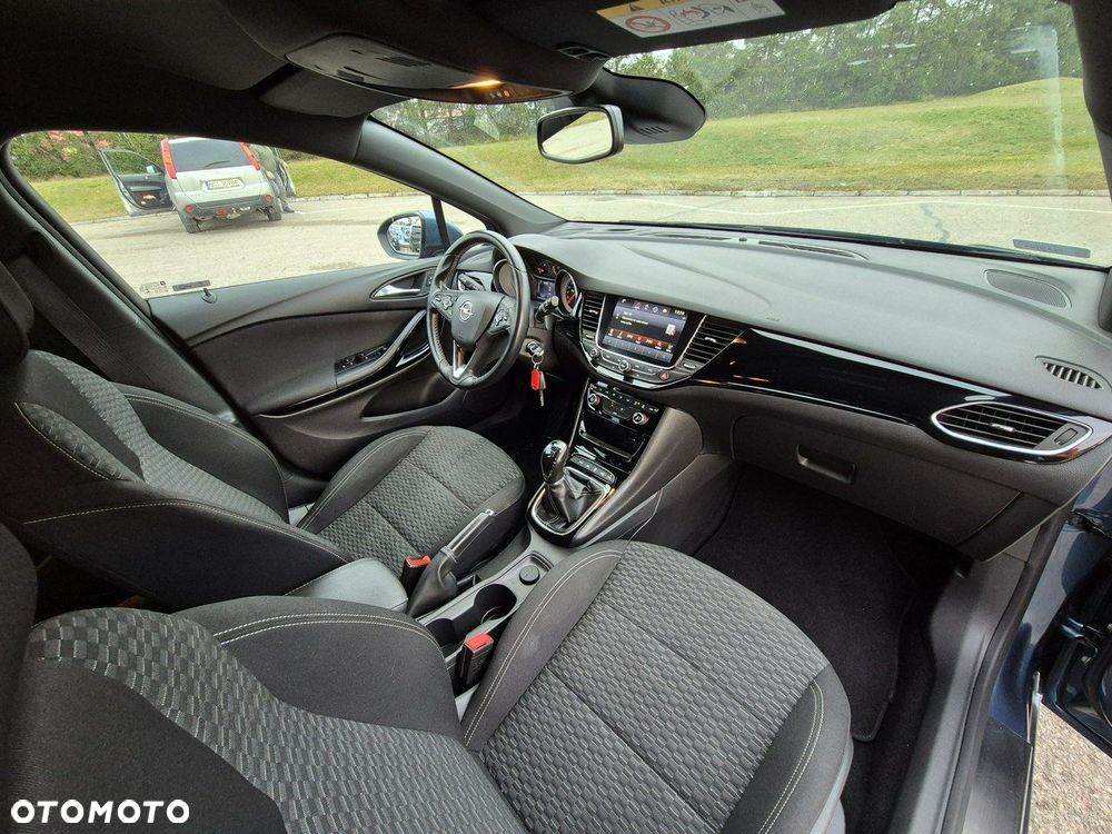 Opel Astra 1.4 T GPF Dynamic S&S - 19