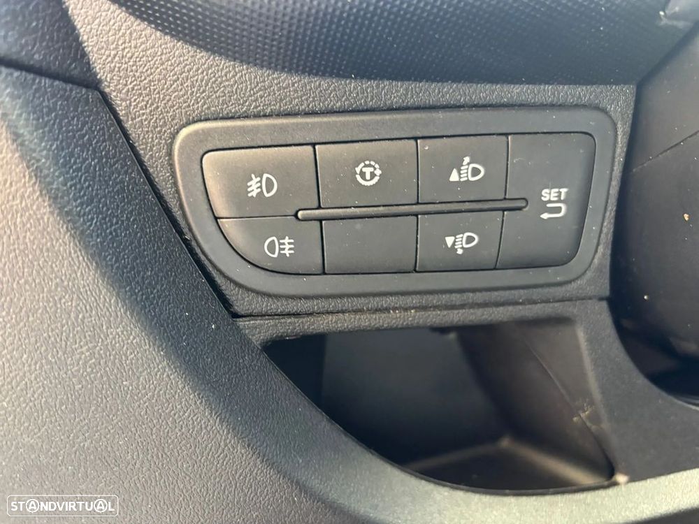 Fiat Fiorino 1.3 M-jet Adventure  A/C IVA DEDUTIVEL - 17