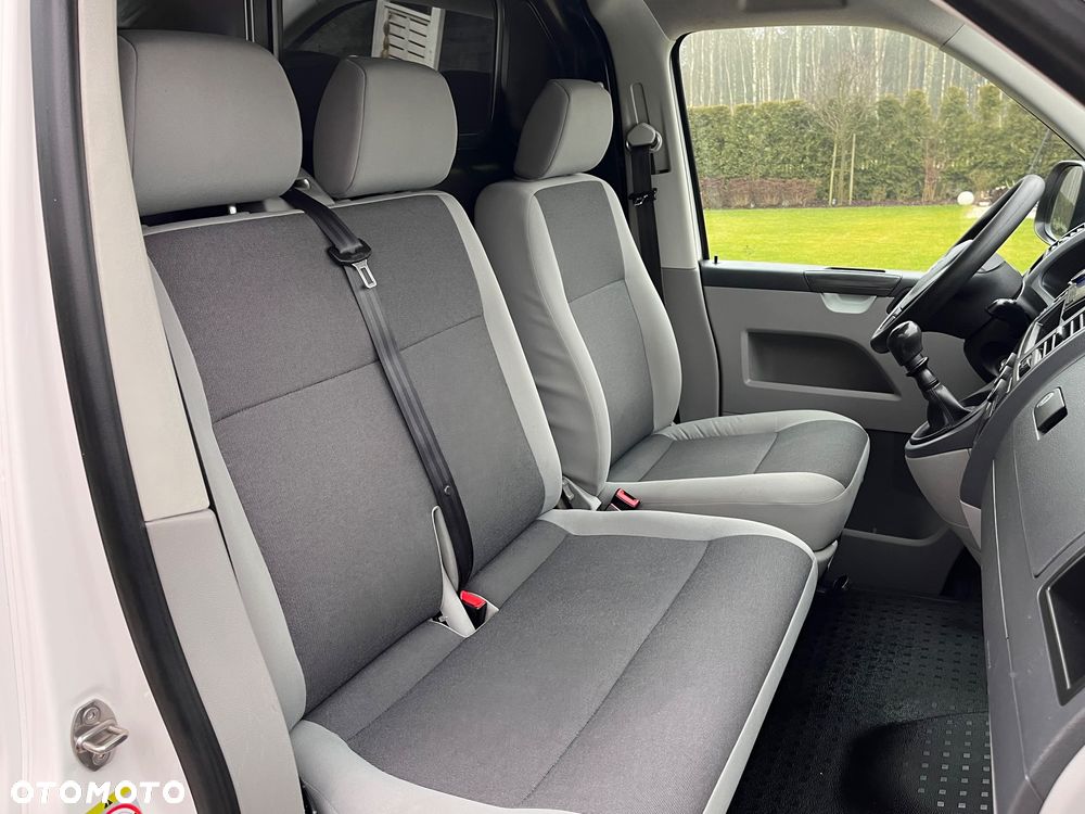 Volkswagen Transporter T6 - 36