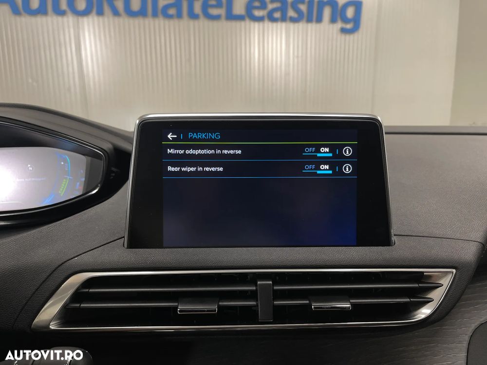 Peugeot 3008 225 e-EAT8 GT - 17
