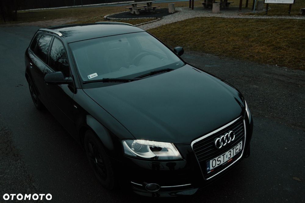Audi A3 Sportback 1.4 TFSI S line Sportpaket (plus) - 3
