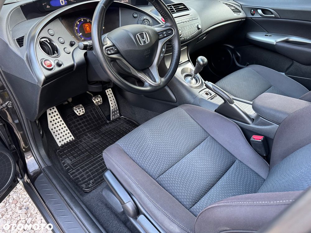 Honda Civic 1.8i-VTEC Comfort - 22