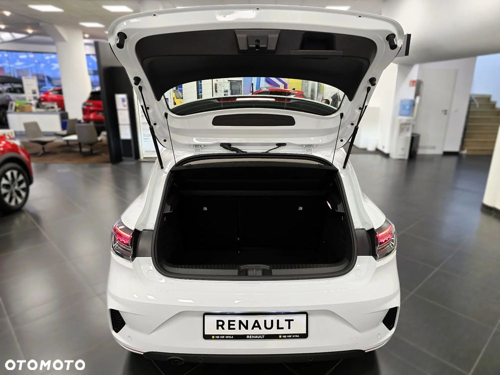 Renault Clio - 8