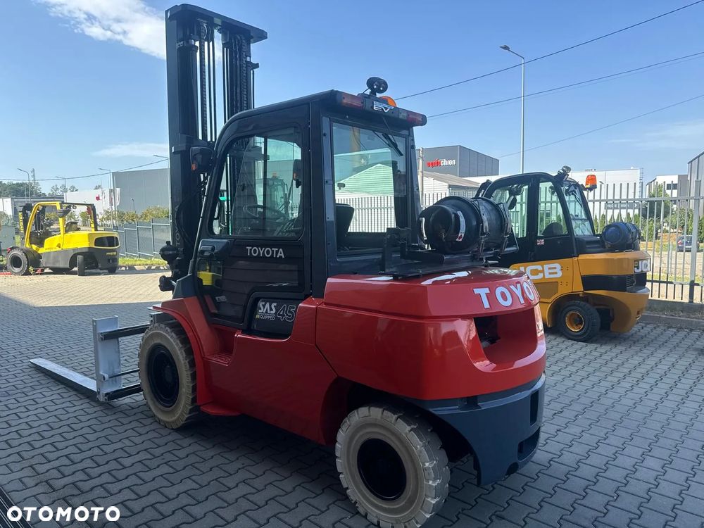 Toyota Toyota 02-7FG45 / 4500 KG - 5