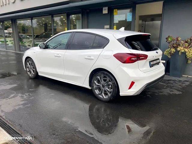 Ford Focus 1.0 EcoBoost MHEV ST-Line - 6