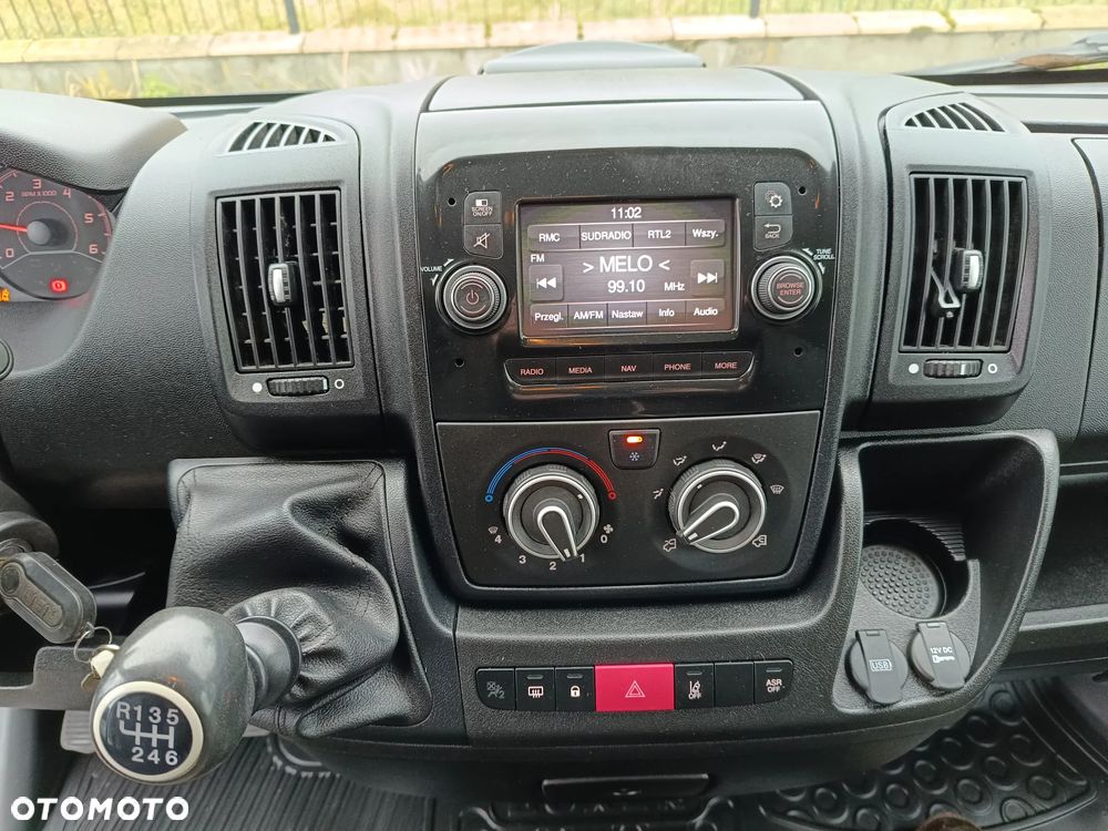 Peugeot boxer zabudowa serwis mobilny warsztat  webasto przetwornica led - 17