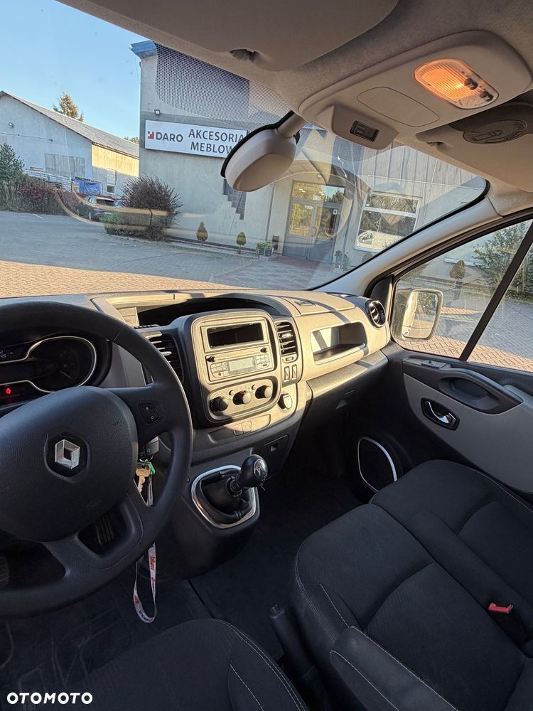 Renault Trafic - 11