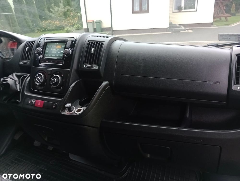 Peugeot Boxer - 32