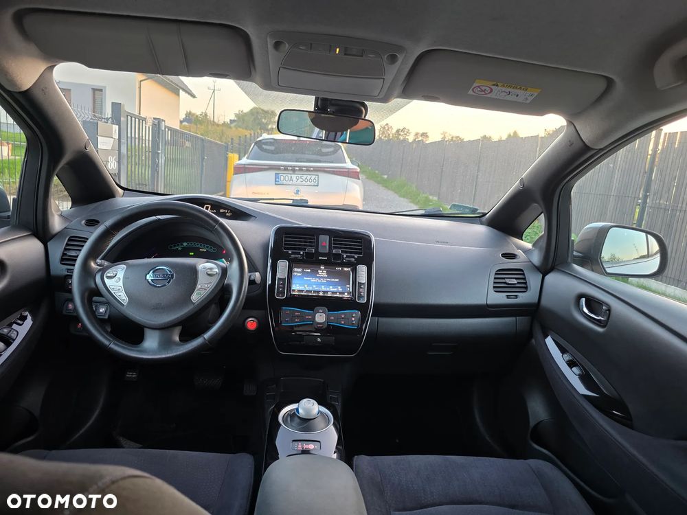 Nissan Leaf 30kWh Acenta - 3
