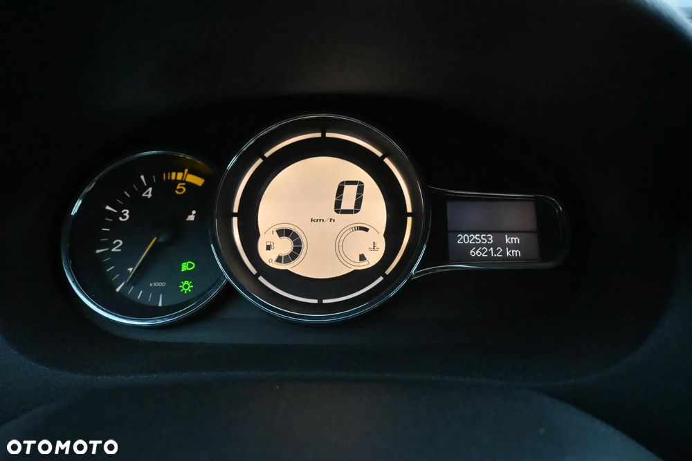 Renault Megane 1.5 dCi Energy Limited - 29