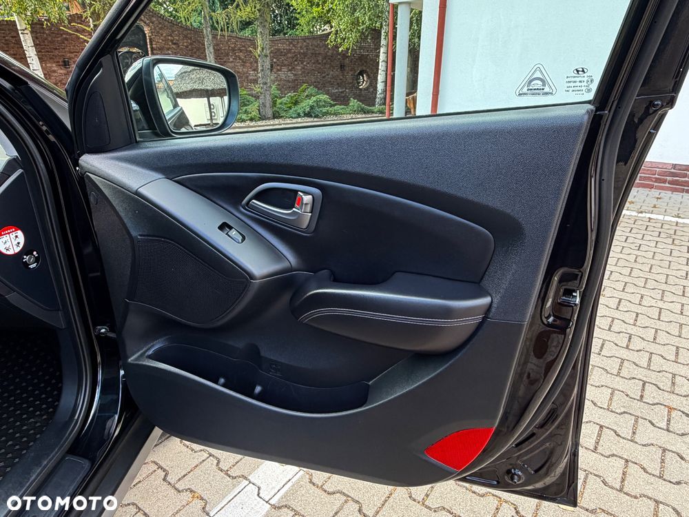 Hyundai ix35 blue 1.6 2WD Finale Gold - 29