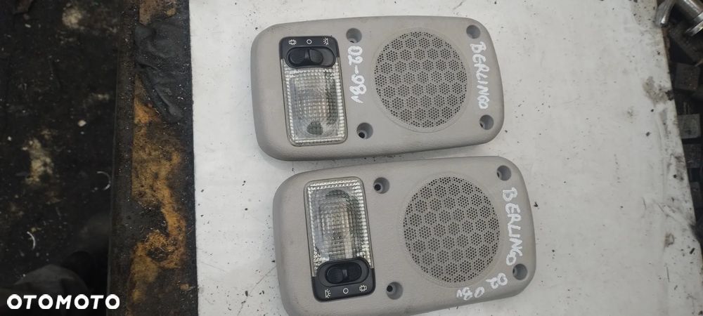 CITROEN Berlingo peugeot partner I lampka wewnętrzna - 1