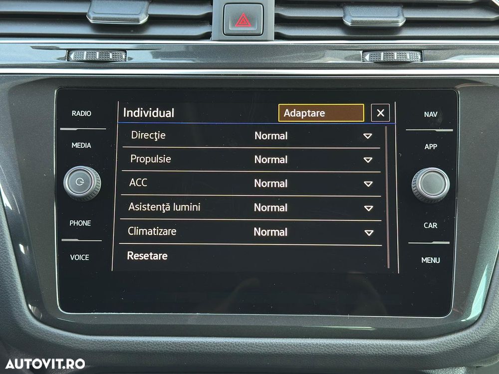 Volkswagen Tiguan 2.0 TDI SCR 4MOTION DSG IQ.DRIVE - 22