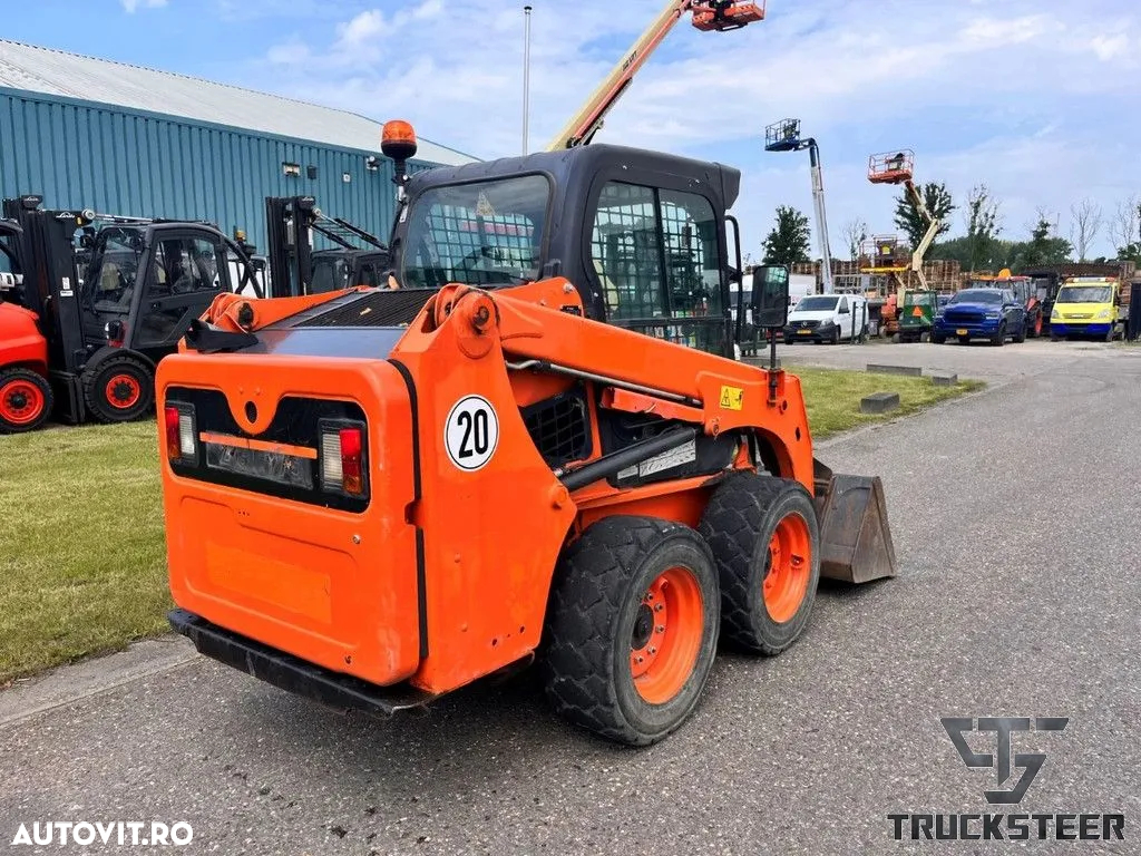 Bobcat S450 - 5