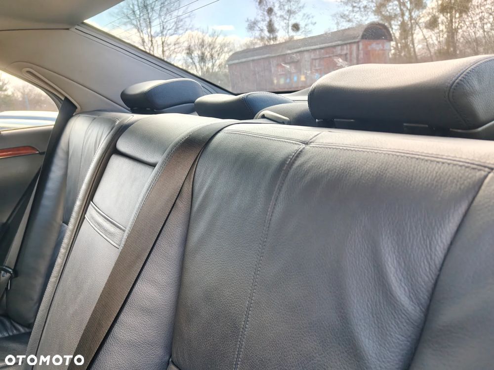 Mercedes-Benz Klasa S - 24