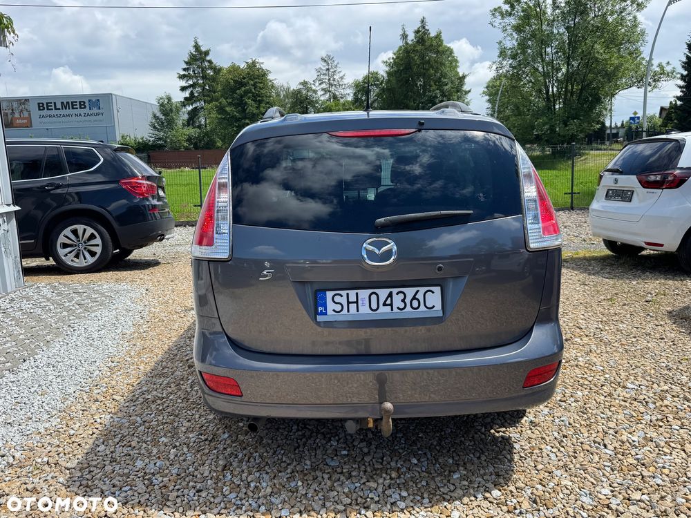 Mazda 5 - 6