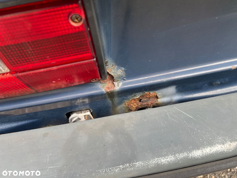 Volkswagen Caravelle - 31