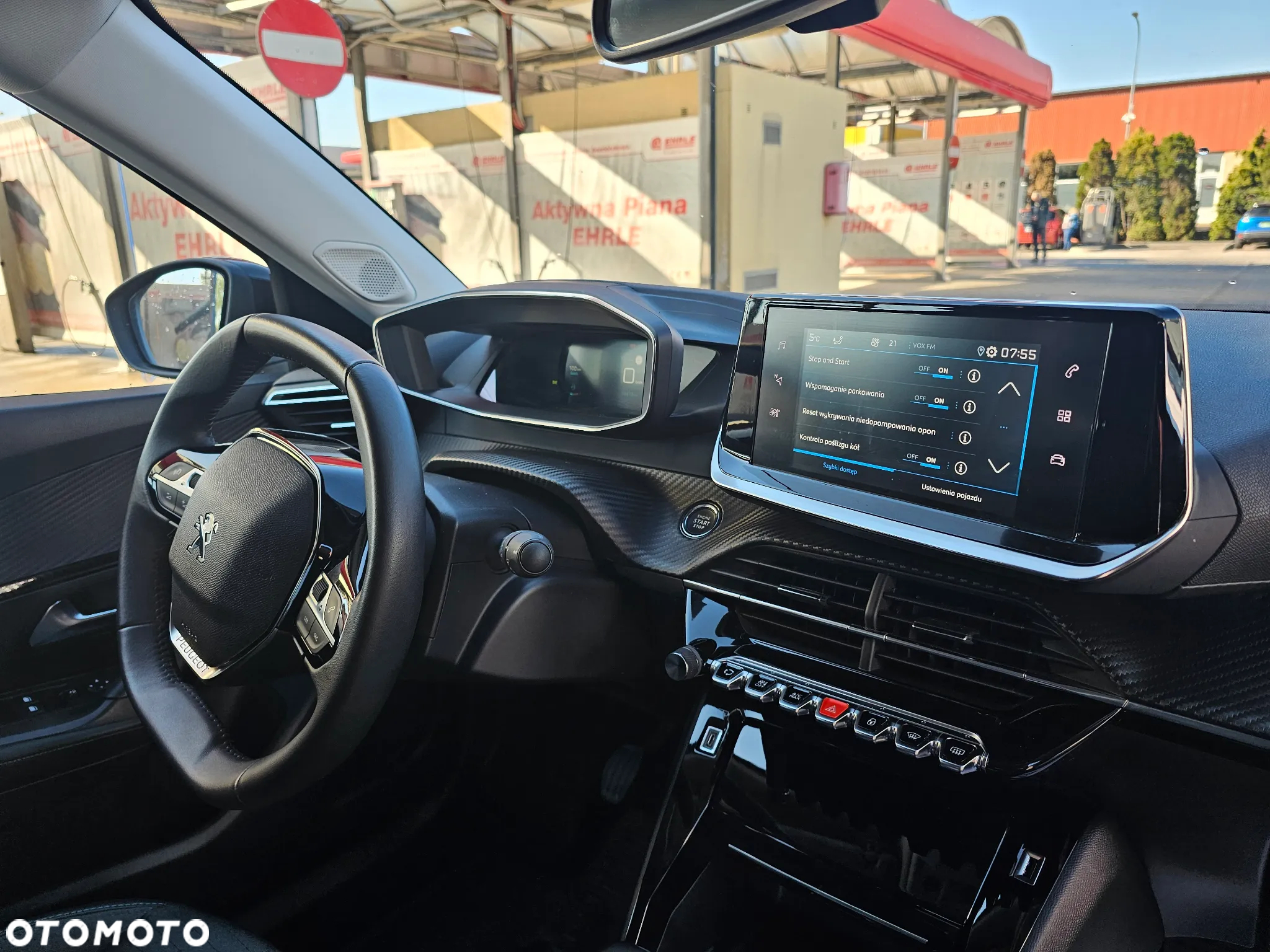 Peugeot 2008 1.2 PureTech Allure Pack S&S - 7