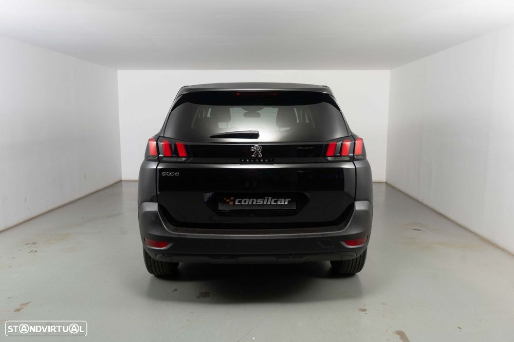 Peugeot 5008 1.2 PureTech Allure EAT6 - 17