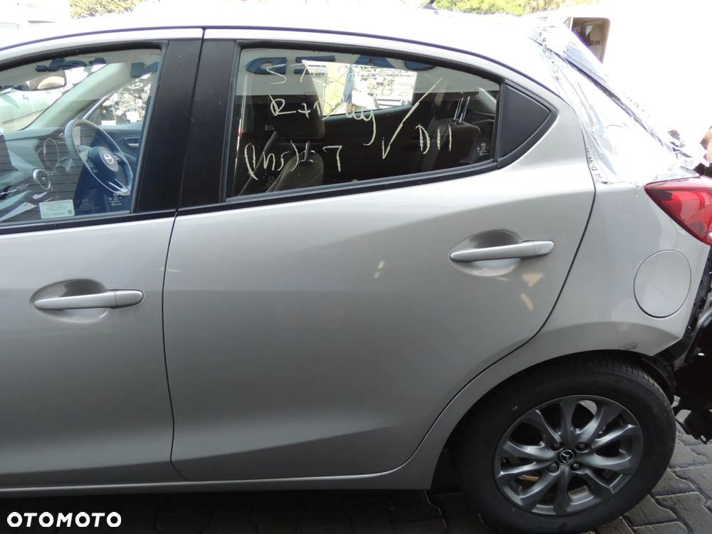 Drzwi lewy tył MAZDA 2 III DJ lift '22 47S - 2