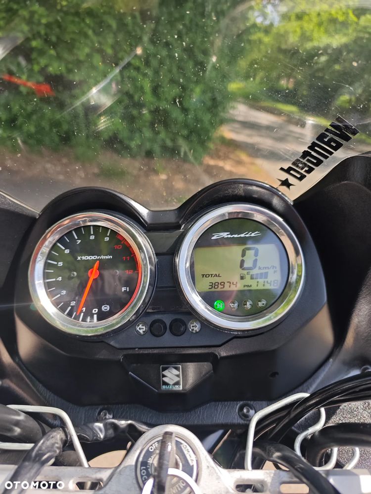 Suzuki Bandit - 16