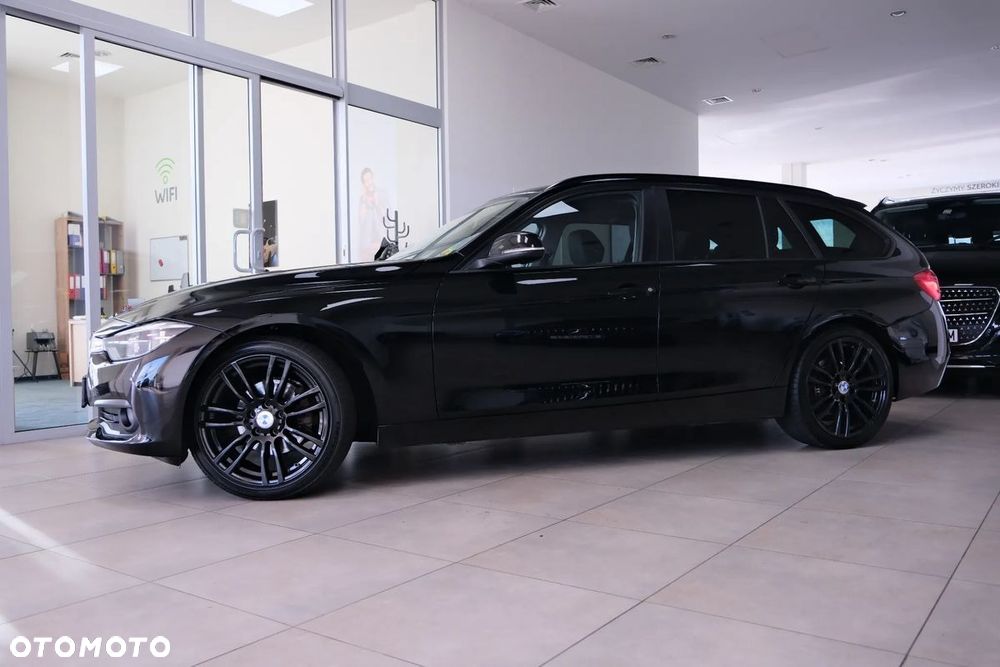 BMW Seria 3 320d Edition M Sport Shadow - 17