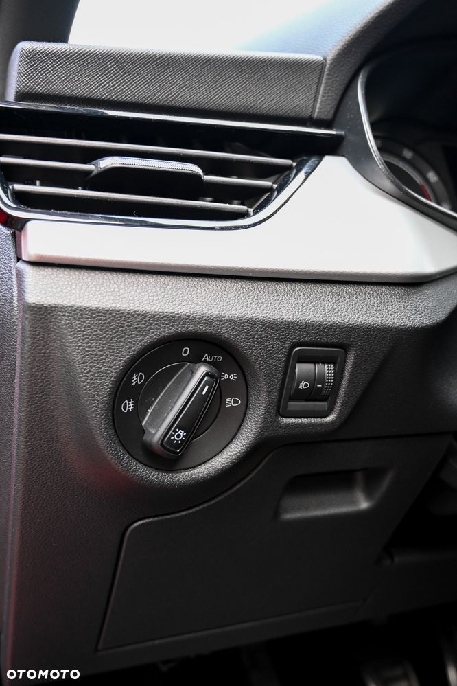 Skoda Scala 1.5 TSI Monte Carlo - 11