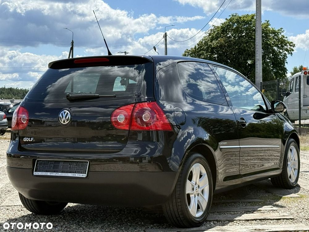 Volkswagen Golf - 3
