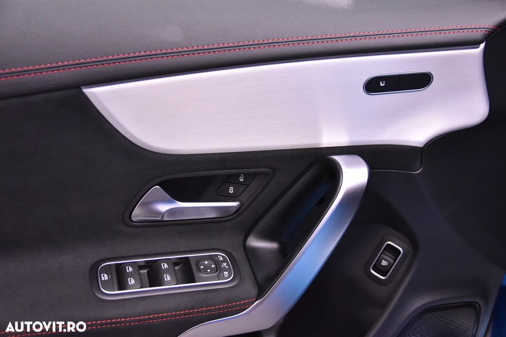 Mercedes-Benz CLA 200 MHEV Coupe - 14