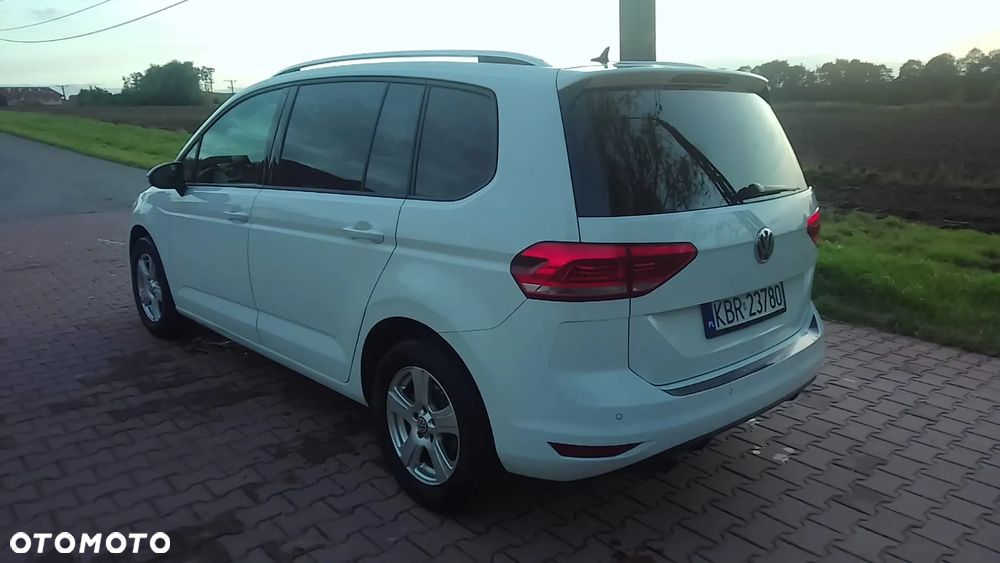 Volkswagen Touran 2.0 TDI SCR (BlueMotion Technology) DSG Highline - 6